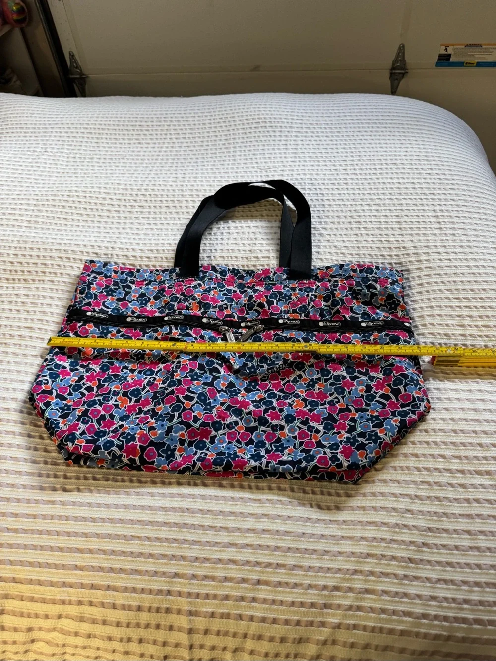 Lesportsac spacious tote